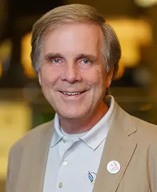 Kenneth Harper, MD, FACS, RPhS, DABVLM